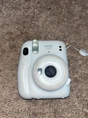 Instax mini 11 Instant Camera - Baby Blue